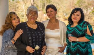 Family and Bride - Marilyn Botta Photography